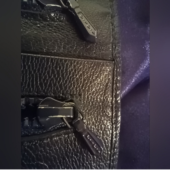 Vintage Celine Crossbody Leather Tri-fold Long Wallet on a Chain - Picture 10 of 15